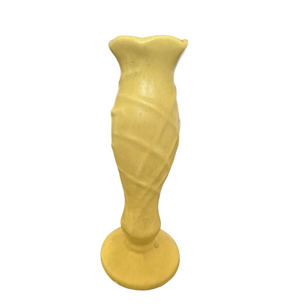 McCoy USA Vintage MCM‎ 1950s Yellow Matte Pottery Silhouette Bud Vase 8" EUC